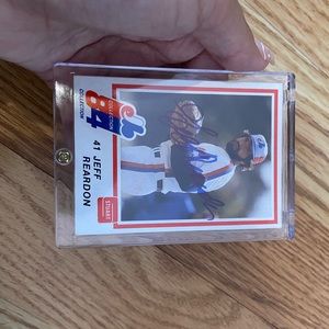 Jeff Reardon Autographed Card (MISC10)